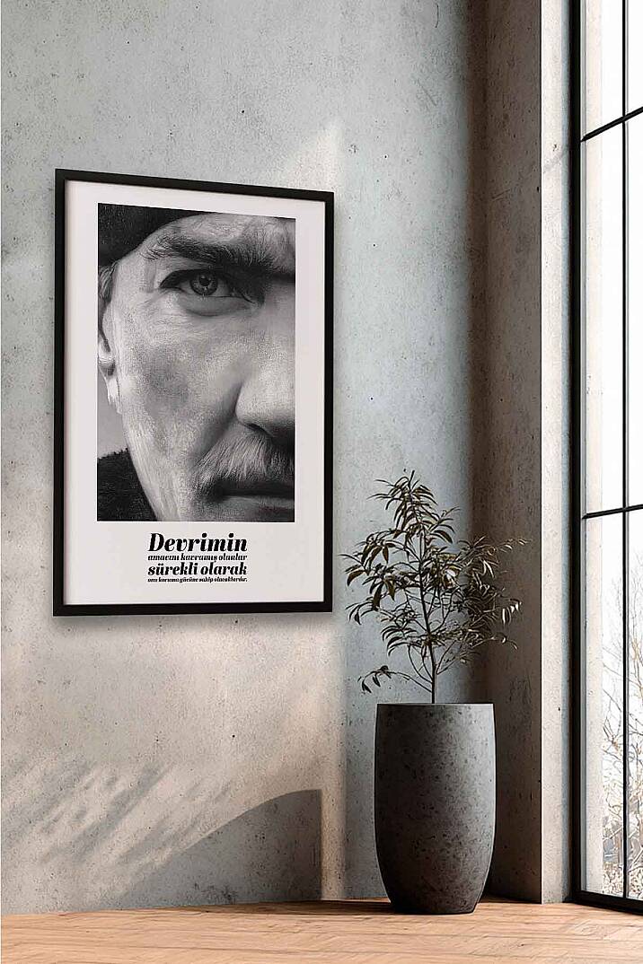 Atatürk Devrim Sözlü Siyah Beyaz Portre Çerçeveli Tablo Ofis ve Salon İşyeri Tablosu - 3