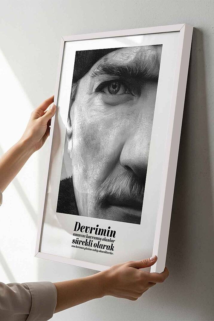Atatürk Devrim Sözlü Siyah Beyaz Portre Çerçeveli Tablo Ofis ve Salon İşyeri Tablosu - 8