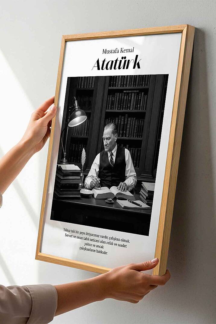 Atatürk Tablosu Çalışkanlık Sözü Yazılı Siyah Beyaz Çerçeveli Tablo Ofis ve Çalışma Odası Kütüphane - 5