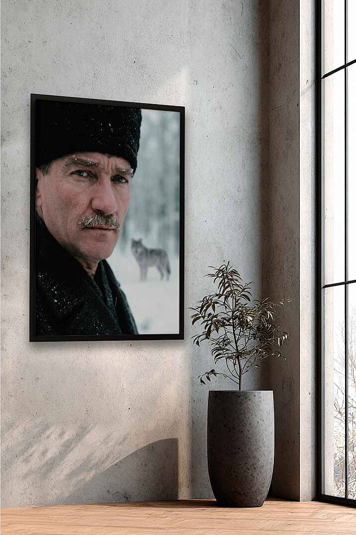 Mustafa Kemal Atatürk Bozkurt Temalı Karlı Çerçeveli Tablo Ofis İşyeri ve Salon - 9
